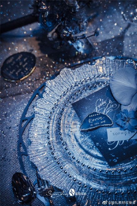 Star Themed Table Decor, Blue Moon Wedding, Celestial Event Decor, Celestial Table Setting, Starry Wedding Theme, Blue Silver Wedding Theme, Galaxy Theme Wedding, Under The Stars Wedding Theme, Celestial Wedding Centerpieces