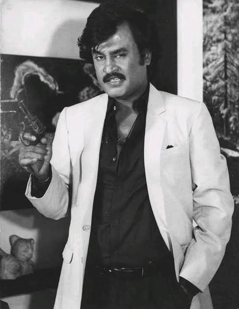 Rajini Wallpaper, Thalaivar Rajini, Swag Poster, Silk Smitha, South Star, Police Humor, Film Posters Art, Movie Pic, Face Drawing Reference