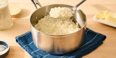 This Is the Secret to Cooking the Fluffiest Rice on the Stove Cooked Rice Recipes, How To Reheat Rice, Rice On The Stove, Cooking Rice, Pork Fried Rice, Cook Rice, Perfect Pie Crust, Chicken Broccoli Casserole, Homemade Ranch Dressing