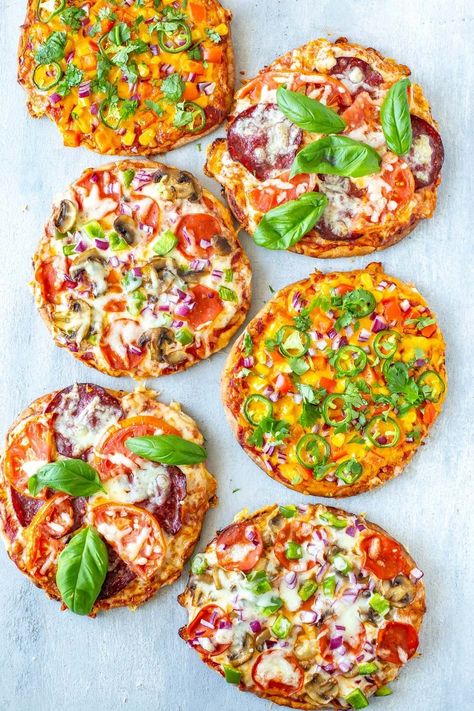 The Best Pita Pizza {3 Ways!} - The Girl on Bloor Pita Pizza, Pita Pizzas, Pizza Ideas, Easy Weeknight Dinner, Pizza Recipe, Dinner Idea, Savoury Dishes, Weeknight Dinner, Pita