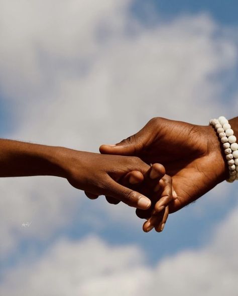 People Holding Hands, Future People, Spiritual Images, Couple Holding Hands, Couple Hands, Black Couple, Complicated Relationship, Black Love Couples, Summer Romance