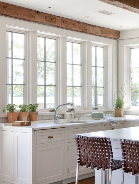 Kitchen kitchen kitchen kitchen #kitchen Kitchen With Lots Of Windows, No Upper Cabinets, Kitchen New York, Lots Of Windows, Floor Remodel, Kitchen Corner, Kitchen Trends, Trendy Kitchen, Kitchen Window