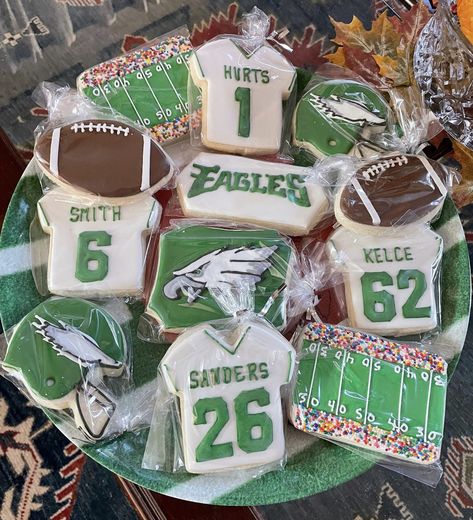 Eagles Birthday Party, Football Themed Food, Football First Birthday, One Smart Cookie, Backyard Birthday, Football Party, Food Themes, Decorated Cookies, Dad Birthday