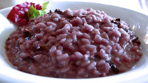 Risotto al radicchio Risotto Radicchio, Secret Recipe, Vegetable Stock, Cherry Tomatoes, Italian Recipes, Parmesan, Oatmeal, Food And Drink, Rice