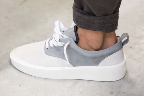 Jerry Lorenzo New 101 Silhouette Release - Fear of God Jerry Lorenzo, Tactical Fashion, Nike Free Shoes, Men Sneakers, Streetwear Men, Shoe Design, Fear Of God, Streetwear Men Outfits, New Sneakers