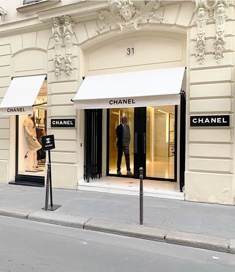 31 Rue Cambon, Chanel Boutique, Chanel Store, Chanel, Paris, Boutique, House Styles