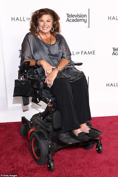 Abby Lee Miller Wheelchair, Abby Lee Miller, Halloween 23, History Project, Lee Miller, Project Board, News Agency, Dance Studio, Dance Moms