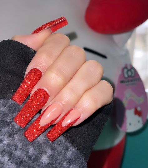 Red Sparkly Prom Nails, Red Glitter Nails Coffin, Cute Red Sparkly Nails, Long Square Acrylic Nails Red Glitter, Long Red Glitter Nails, Ruby Red Acrylic Nails Coffin, Red Nails Aesthetic, Red Sparkly Nails, Cruise Nails