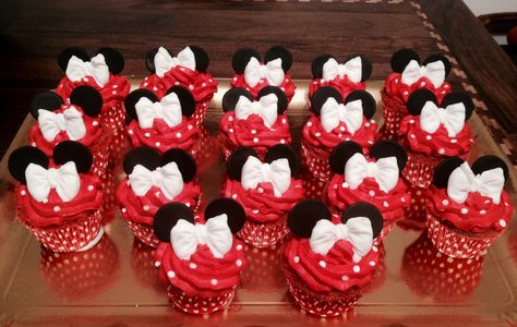 Minnie mouse  cupcakes Minnie Mouse Cupcake, Mouse Cupcakes, Minnie Mouse Cupcakes, Red Birthday, Birthday Desserts, Mouse Birthday, Minnie Mouse Birthday, Velvet Cake, Red Velvet Cake