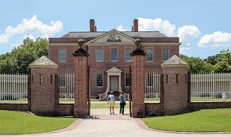 Tryon: A Palace for All Seasons | Our State Tryon Palace, Outlander Tour, North Carolina History, Central Building, North Carolina Travel, American Colonies, New Bern, Field Trips, Colorful Plants