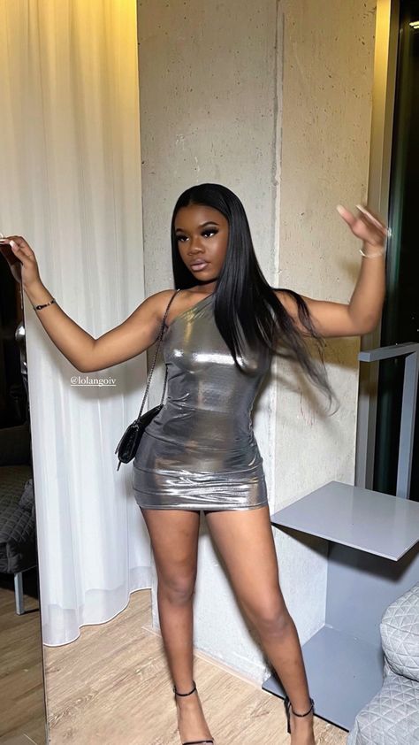 Baddie Birthday, Birthday Dinner Outfit, Inspo Fits, Silver Birthday, Teen Swag Outfits, Cute Birthday Outfits, Birthday Inspo, Outfit Night, Womens Style