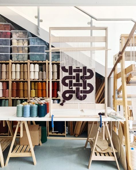 Warehouse Layout, Tapestry Loom Weaving, Tapestry Loom, Rug Loom, Pet Cushions, Rug Yarn, Birch Ply, Woven Wall Hanging, Weaving Art