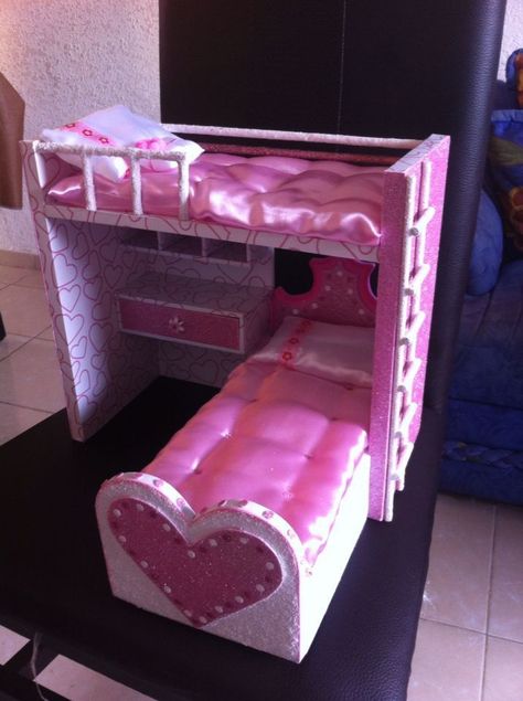 Barbie House Furniture, Cute Stationary School Supplies, Barbie Doll Set, Doll Furniture Diy, Diy Barbie Furniture, Barbie Doll Accessories, Doll House Plans, Diy Dollhouse Furniture Easy, Small Bed