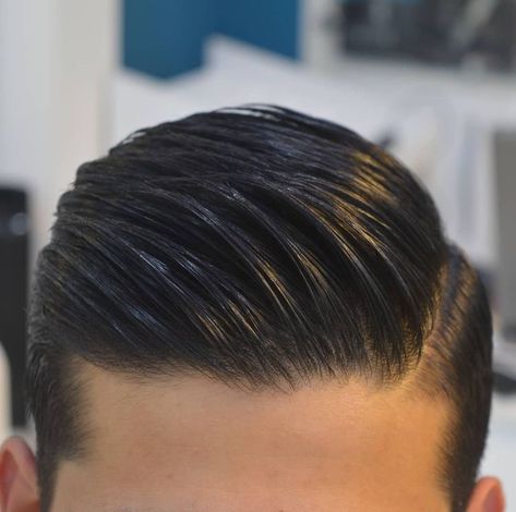 Gentleman Haircut, Mens Hairstyles Fade, Mens Hairstyles With Beard, Gents Hair Style, Mens Hairstyles Medium, Mens Hairstyles Thick Hair, Beard Hairstyle, Men Hair Color, Faded Hair