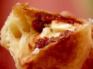 guava turnover w/cream cheese Recipe Guava Empanadas, Guava Cheese, Cheese Turnovers, Guava Recipes, Cheese Empanadas, Guava Paste, Cranberry Pie, Empanadas Recipe, Frozen Puff Pastry