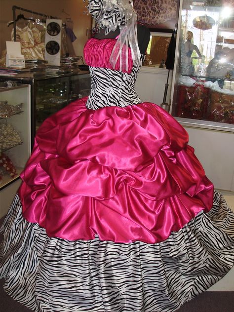 Quinceanera Design - Zebra, Hot Pink Pink Quinceanera Dresses, Pink Quinceanera, Scene Dress, Mcbling Fashion, Catty Noir, 2000s Clothes, Gyaru Fashion, Dress Pretty, 2000s Fashion Outfits