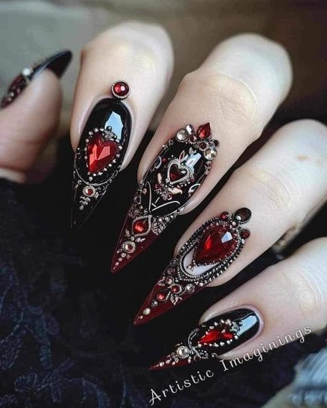 Gothic Nail Art, Gothic Nails, Goth Nails, Black Nail, Manicure Y Pedicure, Christmas Nail Designs, Creative Nails, Valentines Nails, Long Acrylic Nails