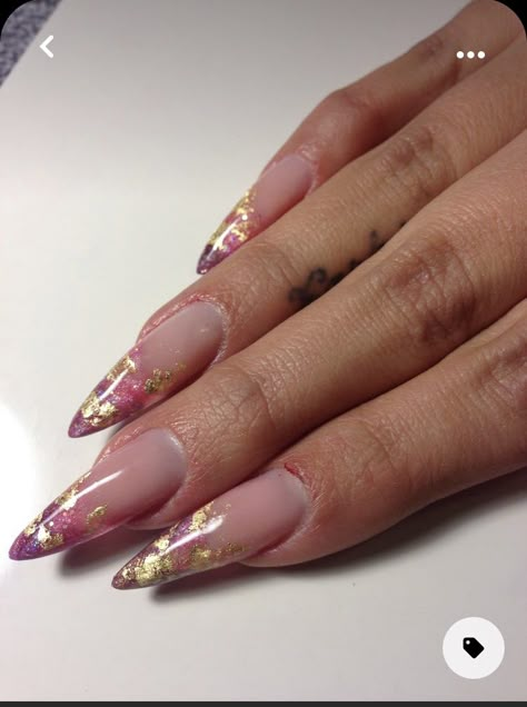 Clear Nails Gold Design, Gold Flakes Almond Nails, Acrylic Inlay Nails, Gold Leaf Art Nails, Pink And Gold Leaf Nails, Gold Flake Almond Nails, Pink Gold Leaf Nails, Gold Flake French Tip Nails, Flakes Nails Design