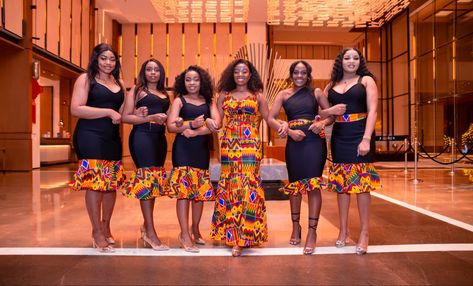 Zimbabwean roora squad African Lobola Squad Dresses, Zimbabwe Roora Dresses, Roora Squad Dresses, Roora Squad Outfits Zimbabwe, Roora Squad Outfits, Lob Ideas, Edo Wedding, Blended Family Wedding, African Bridesmaid Dresses