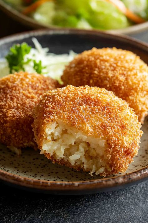 Crispy Korokke - Japanese Potato Croquettes Korean Croquettes, Japanese Potato Recipe, Croquettes Japanese, Japanese Potato Croquettes, Beef Croquettes Recipe, Potato Croquettes Recipe, Japanese Croquette, Potato Croquette, Potato Croquette Recipe