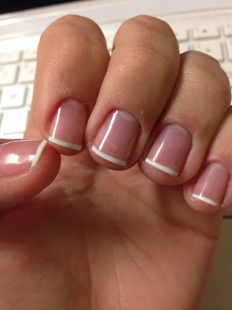 Small white french tip nails with gel White French Tip Nails, Long French Nails, Lily Nails, White French Nails, White Tip Nails, Glitter French Manicure, Small Nails, Graduation Nails, Gel Nails At Home