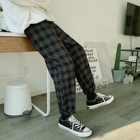 Boys Plaid Casual Pants Casual comfort meets classic plaid. #BoysStyle #PlaidFashion #EverydayChic" PLEASE CLICK THE LINK FOR MORE DETAILS : https://miazajfashion.com/products/boys-plaid-casual-pants-korean-style-loose-harem-pants-men