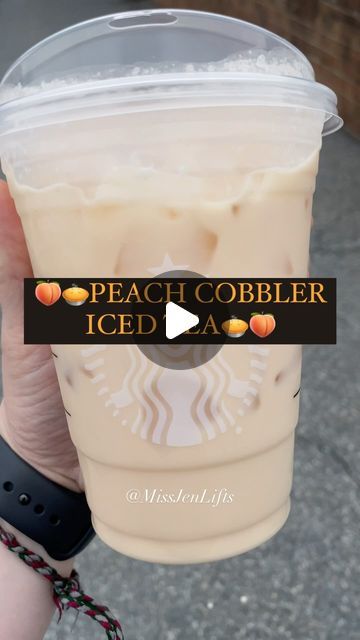 Starbucks Drinks Holiday, Peaches And Cream Starbucks, Peach Green Tea Starbucks, Peach Tea Starbucks, Peach Long Island Iced Tea Recipe, Peach Long Island Iced Tea, Iced Black Tea, Cobbler Peach, Pie Peach