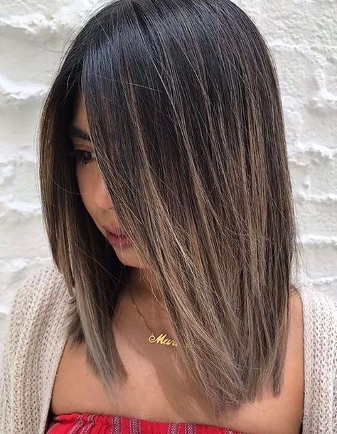 Haircut Lob, Bronde Hair, Brunette Balayage, Hair Color Light Brown, Brunette Balayage Hair, Brown Hair Balayage, Short Hair Balayage, Balayage Brunette, Brown Blonde Hair