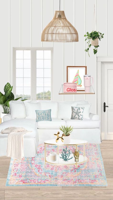 Preppy Lounge Room, Living Room Preppy, Preppy Living Room Decor, Bama Dorm, College Living Room Ideas, College Living Room, Zepeto Background Aesthetic Living Room, Preppy Apartment Decor, Preppy Living Room