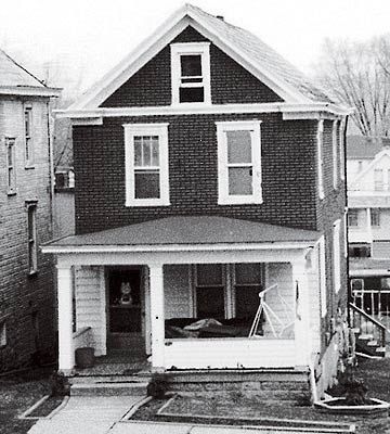 The before photo of this 1910 farmhouse shows a dark, enclosed and uninviting porch. A makeover added Victorian style and more space for outdoor living and entertaining. The peaked roof entryway and gazebo with turret roof both feature hanging baskets overflowing with shade-loving flowers. Enclosed Front Porch Ideas, Enclosed Front Porches, Rustic Outdoor Spaces, Front Porch Remodel, Boost Curb Appeal, Victorian Porch, Modern Porch, Small Porch, Porch Plans