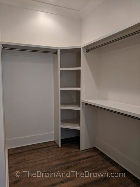 Corner Closet Makeover, Closet Designs L Shaped, Corner Shelves For Closet, C Shaped Closet, 3 Wall Closet Design, Diy Corner Closet How To Build, Kids Closet Shelving Ideas, Custom Closet Corner Ideas, Corner Closet Storage Ideas