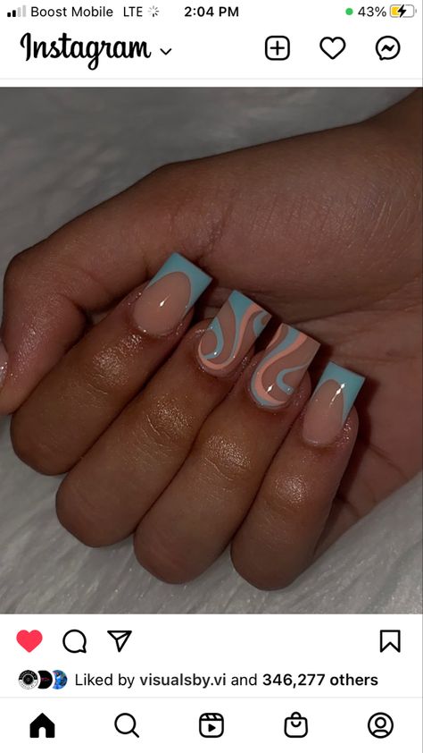 Spring Short Acrylic Nails Square, Cute Summer Acrylic Nail Ideas Short Square, Short Acrylic Nails Vacation, Spring Shorties Nails, Summer Shorties Nails, Holiday Nails Summer Acrylic Short, Shorties Nails Square Spring, Shorties Nails Summer Colors, Short French Tip Ideas