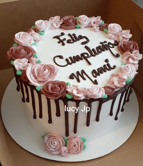 Cake Ideas For Moms Birthday, Cakes For Moms Birthday, Birthday Cakes For Mom, Birthday Cake Ideas For Mom, Birthday Cake For Mum, Small Birthday Cakes, Birthday Cake For Mom, Baby First Birthday Cake, Simple Cake Designs