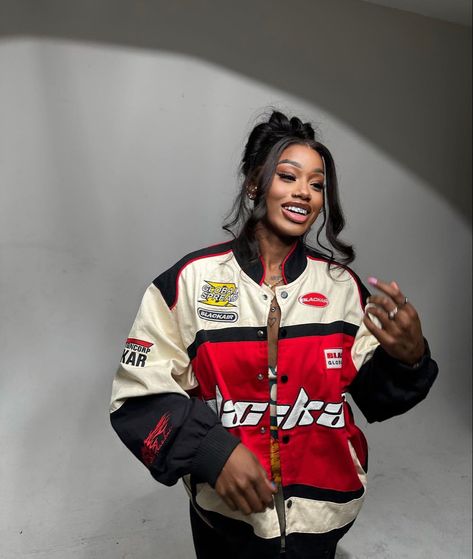 Racecar Jacket Outfits, Luh Twizzy Outfits Women, Racer Jacket Outfit Women, Racecar Jacket, Recreation Outfits, Race Outfit, Jacket Outfit Women, Street Clothes, University Outfit