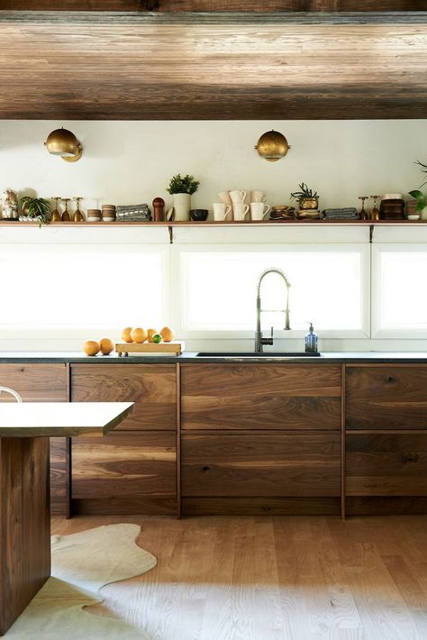 kitchen with walnut cabinets #kitchenfurniture #kitchen #furniture #brown Contemporary Walnut Kitchen, Walnut Kitchen Cabinets, Contemporary Kitchen Cabinets, Kitchen Cabinet Ideas, Walnut Kitchen, Kitchen Decor Apartment, Walnut Cabinets, Kitchen Cabinet Styles, Classic Kitchen