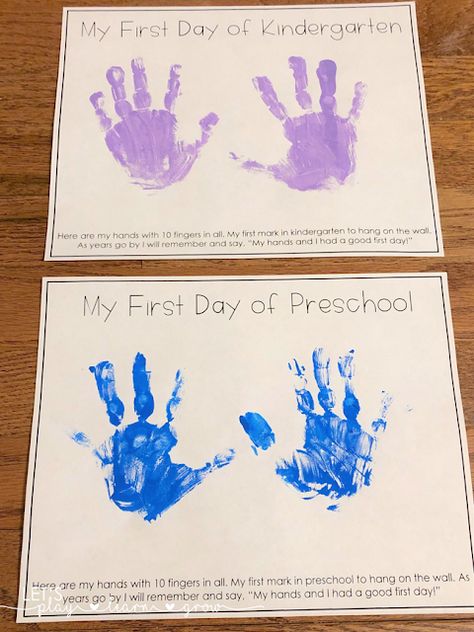 My First Day of School Handprint Keepsake Art Preschool Memory Book Ideas, Prek Memory Book, First Day Of School Traditions, Toddler Memory Book, School Memory Binder, Preschool Memory Book, School Memory Book, School Moments, School Traditions