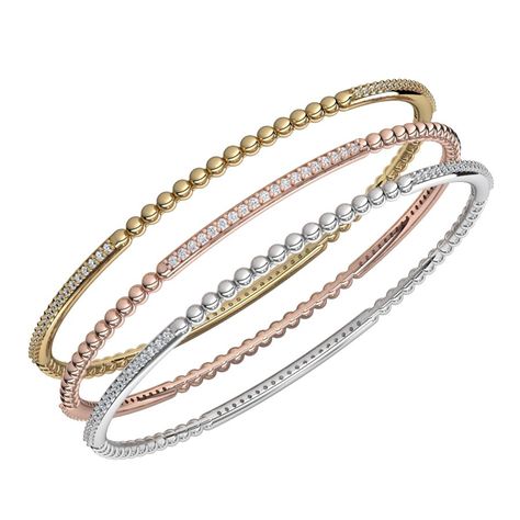 Stacking Bangles Trending Bracelets, Korean Jewelry, Gold Jewelry Stores, Jewellery Sketches, Gold Rings Fashion, Bangles Jewelry Designs, Diamond Jewelry Designs, Bead Bangles, Gold Necklace Set