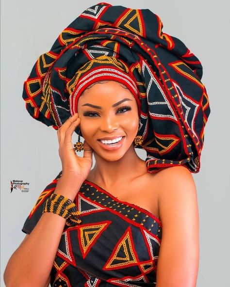 Traditional Weddings, Fashion Traditional, African Fashion Traditional, African Traditional Dresses, Traditional Wedding Dresses, African Clothing Styles, African Wear, African Beauty, Traditional Clothing