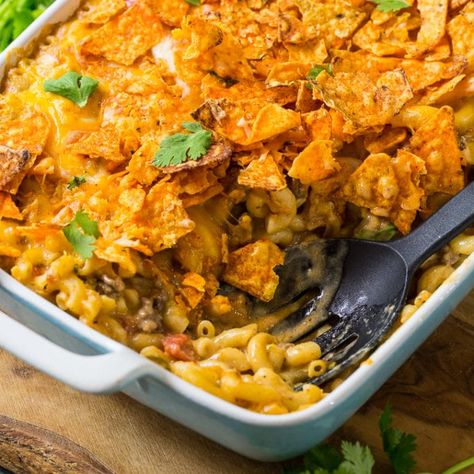 Nacho Mac and Cheese Ultimate Mac And Cheese, Taco Mac And Cheese, Ground Beef Casserole Recipes, Creamy Macaroni And Cheese, Cheese Tacos, Mac Cheese Recipes, Hearty Casseroles, Creamy Mac And Cheese, Supper Ideas