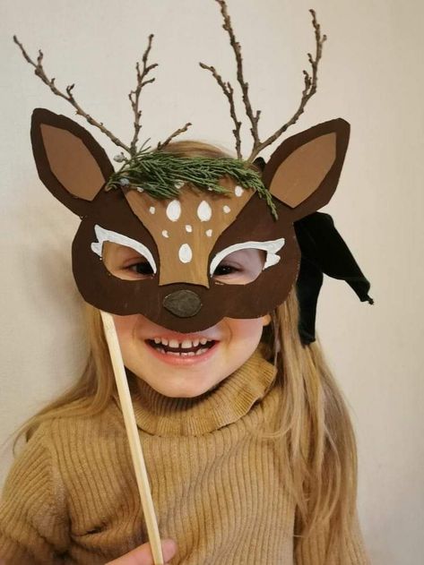 Diy Mask For Kids, Christmas Mask Ideas, Animals Masks For Kids Crafts, Deer Craft For Kids, Animal Mask Ideas, Cardboard Mask Diy, Diy Mask Costume, Mask Ideas For Kids, Diy Christmas Masks