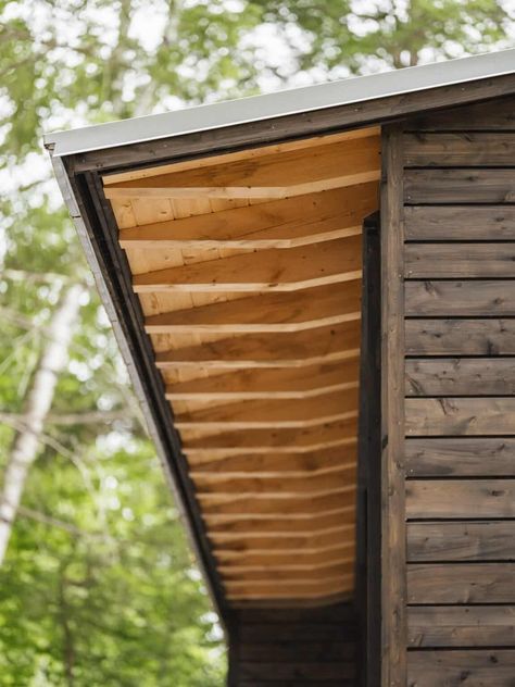 Pieri Pines | Woodhull | Maine Architecture & Millwork Window Seat Nook, Cabin Style Home, Dunes House, Clad Home, Two Storey House, Architecture Awards, Wood Siding, Roof Detail, Modern Cabin