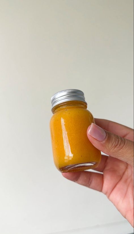 Drinks For Energy, Immunity Drink, Immunity Shots, Turmeric Shots, Ginger Shot, Wellness Shots, Juicer Recipes, Ginger Turmeric, Shot Recipes