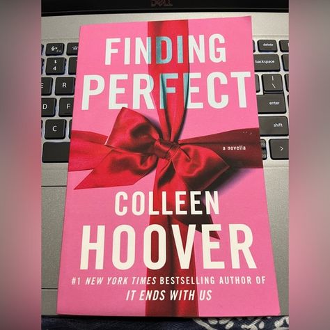 Colleen Hoover: Finding Perfect Finding Perfect Colleen Hoover, Finding Cinderella, Colleen Hoover Book, Colleen Hoover Books, Xmas List, Dream Book, It Ends With Us, Colleen Hoover, Dear Santa