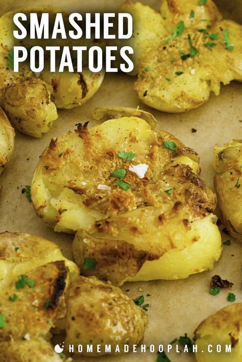 Smashed Potatoes Baked, Boiled Baby Potatoes, Garlic Smashed Potatoes, Special Diet Recipes, Smashed Potatoes Recipe, Butter Potatoes, Seasoned Potatoes, Frozen Potatoes, Garlic Potatoes