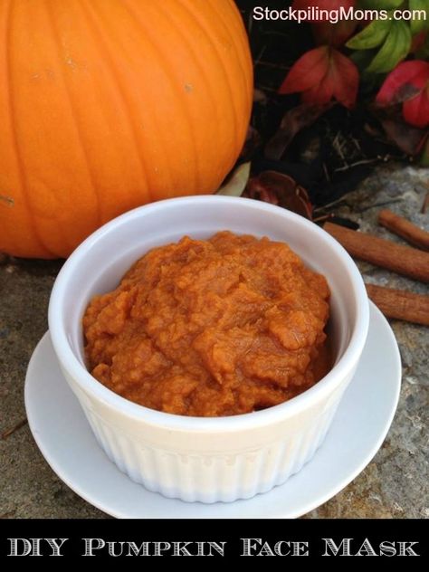 DIY Pumpkin Face Mask Pumpkin Face Mask, Face Mask For Pores, Face Mask For Blackheads, Avocado Face Mask, Pore Mask, Leftover Pumpkin, Reduce Pore Size, Best Face Masks, Tumeric Face Mask