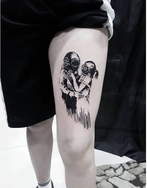 #banksy #thinktank #blur #tattoo Banksy Tattoo, Tank Tattoo, Sea Tattoo, Piercing Studio, Word Tattoos, Think Tank, Blackwork Tattoo, Tattoo Photo, Banksy