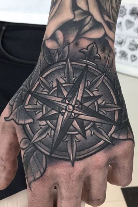 150 Trendy Hand Tattoos for Men You Must See - Tattoo Me Now Compass Hand Tattoo, Hand Tattoo Cover Up, Back Of Hand Tattoos, Fist Tattoo, Tattoo Main, Cover Up Tattoos For Men, Herren Hand Tattoos, Hand Tatto, Compass Rose Tattoo