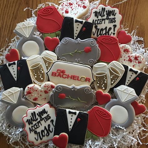 Claudia Eichelberger on Instagram: “Will you accept this rose?❤️🌹💋 #thebachelor #willyouacceptthisrose #thebachelorcookies #bachelorviewingparty #customcookies…” Bachelor Party Cookies, Clean Eating Family Meals, Rose Cookies, Iced Sugar Cookies, Cookie Party, Viewing Party, The Bachelor, Cut Out Cookies, Watch Party