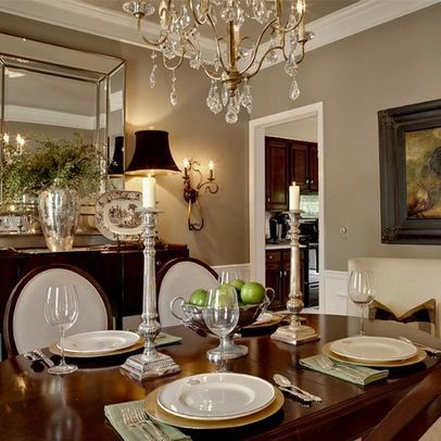 Kansas City Traditional Home Dining Room Design, Pictures, Remodel, Decor and Ideas Dining Room Buffet Decor, Dream Dining Room, Buffet Decor, Traditional Dining Rooms, Grey Dining Room, Dining Room Buffet, Dining Room Style, Dining Design, Traditional Dining