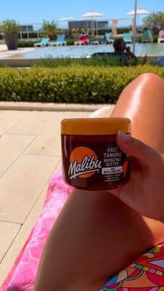 Fast Tanning Bronzing Butter 300 Millilitre 🥕😎 Malibu Tanning Butter, Tanning Stickers Sun Tattoos, Backyard Tanning Aesthetic, Uv Index Chart Tanning, Sun Tanning Aesthetic, How To Tan Faster In The Sun, Tanning Pics, Tanning Tips In The Sun, Sun Tanning Tips